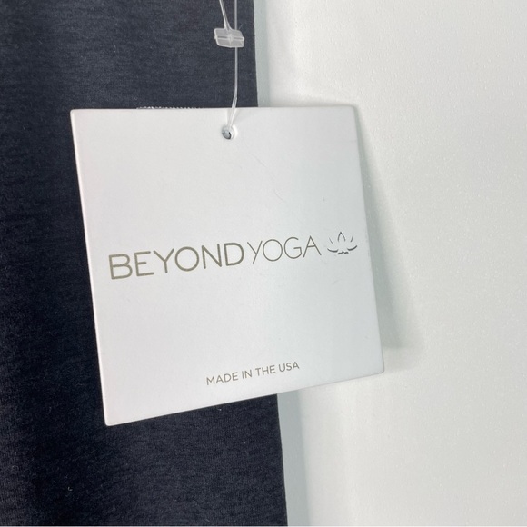 New Beyond Yoga Spacedye Caught In The Midi High Waisted Legging Size 1X - Picture 3 of 7